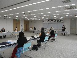 令和2年度第3回潟上市男女共同参画推進審議会 会議の様子