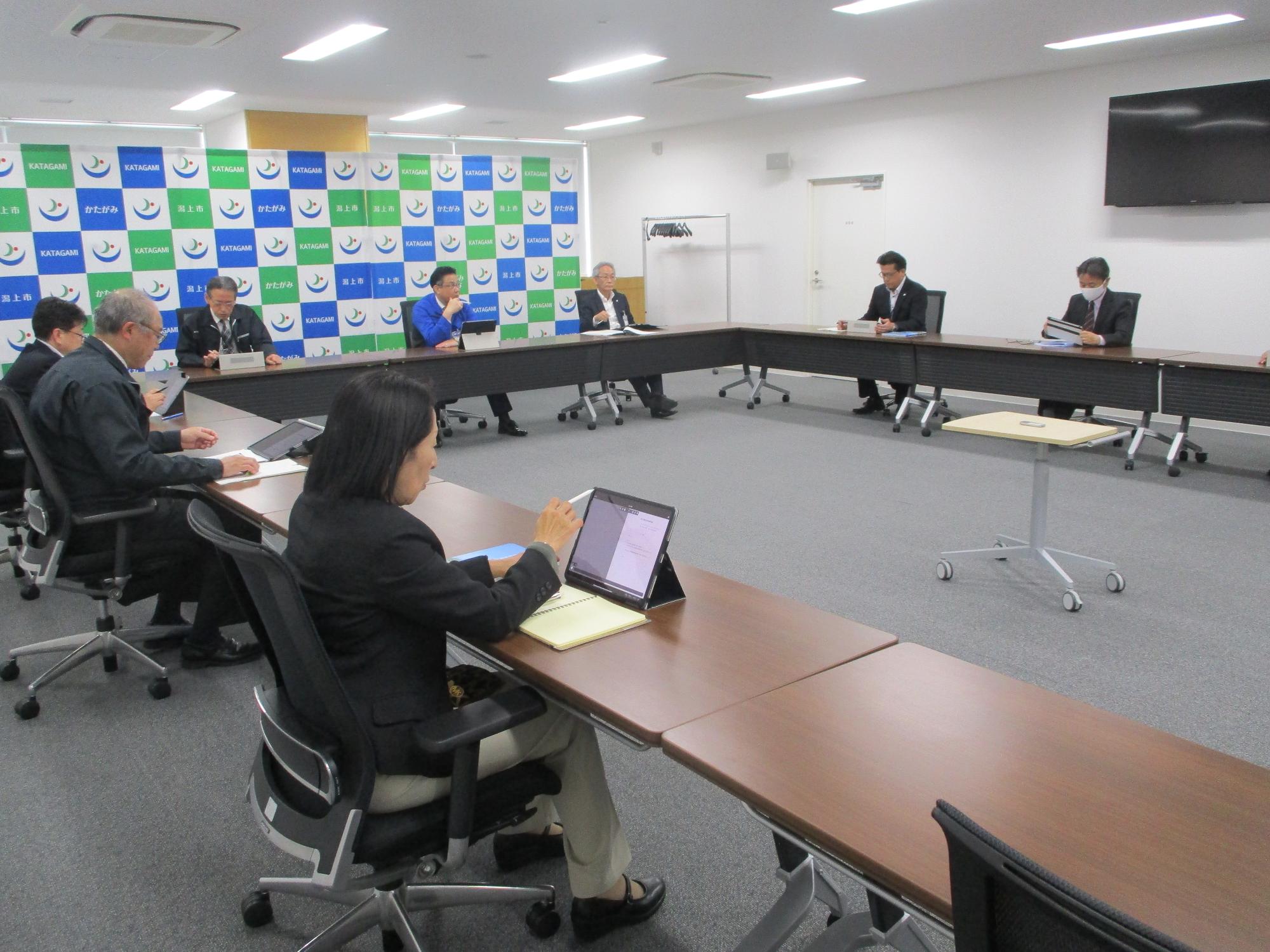 第1回総合計画政策会議の様子1